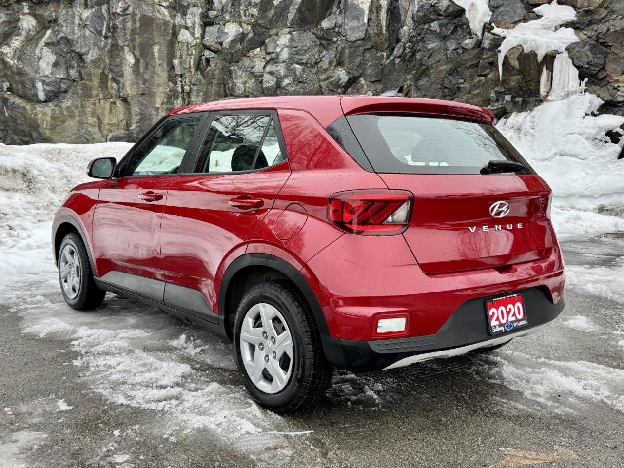 2020 Hyundai Venue Essential IVT Photo