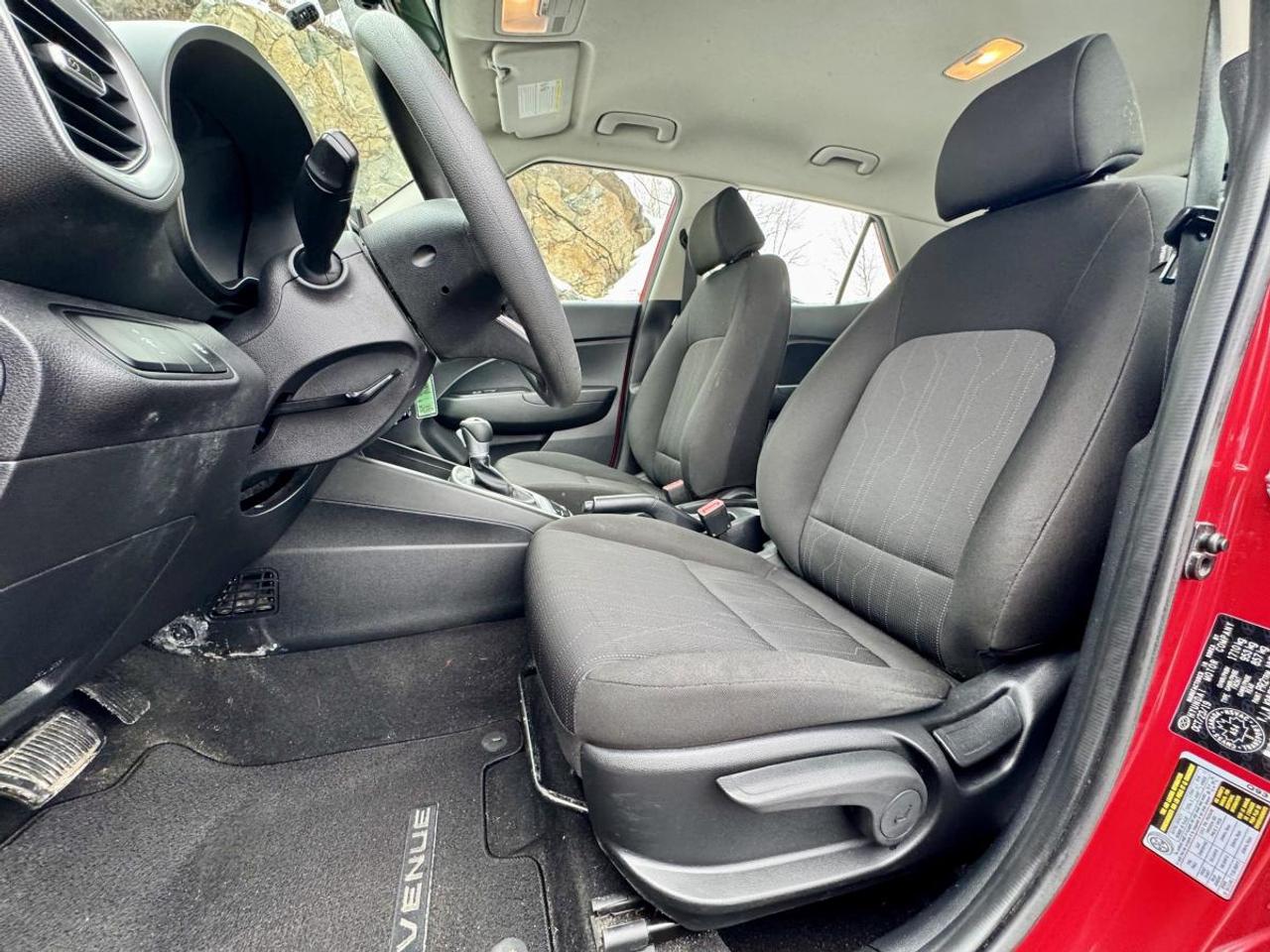 2020 Hyundai Venue Essential IVT Photo