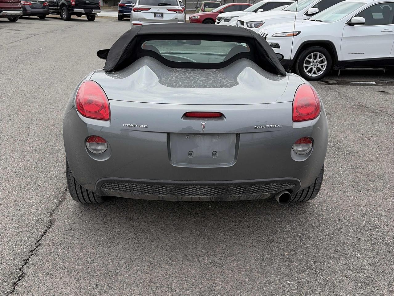2006 Pontiac Solstice ONLY 49K!! 5SPD, POWER GROUP, CLOTH, CD PLAYER! Photo4