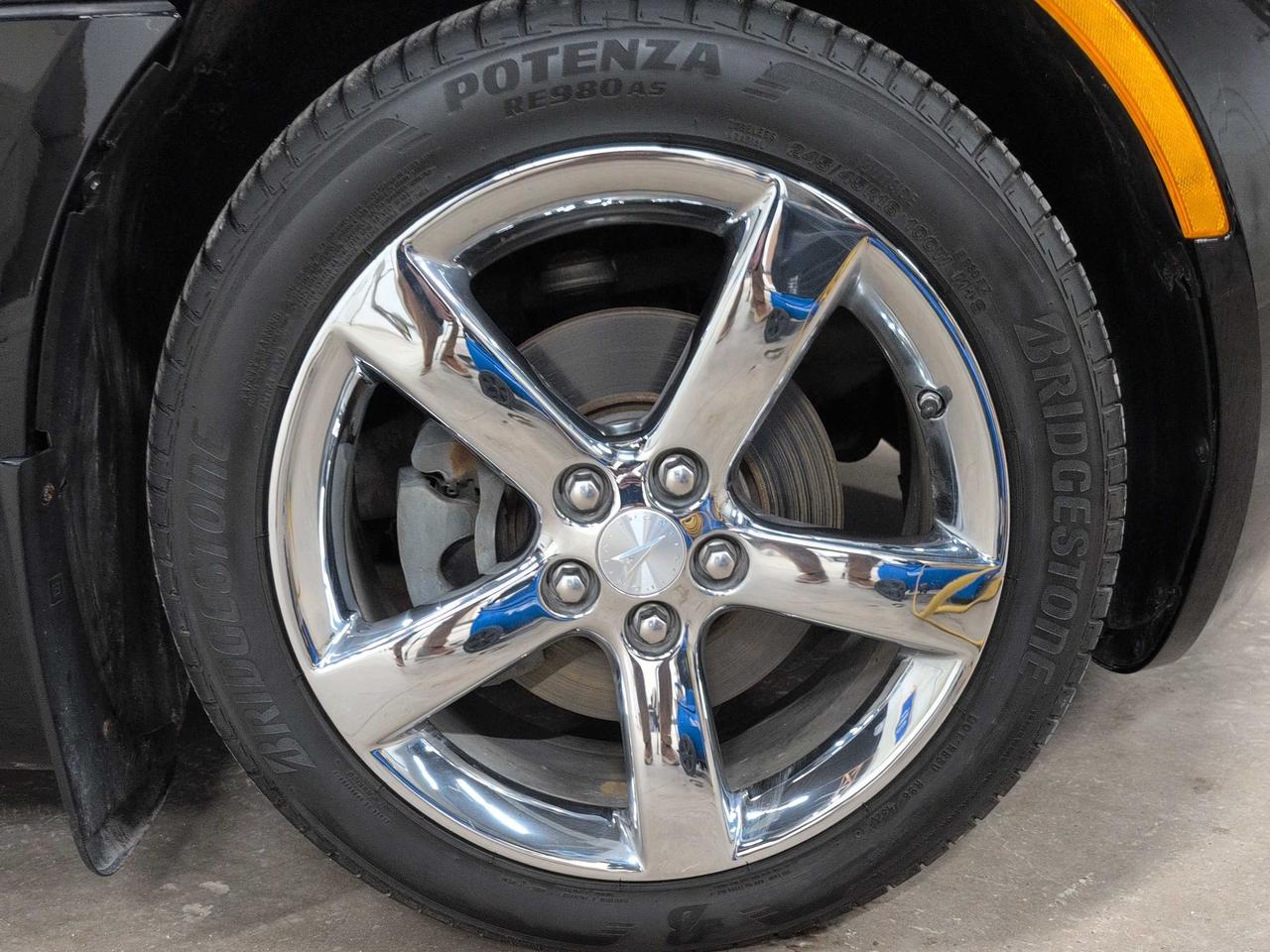 2008 Pontiac Solstice GXP!!! 5SPD, LEATHER, MONSOON AUDIO, POWER GROUP! Photo