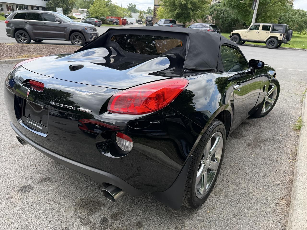 2008 Pontiac Solstice GXP!!! 5SPD, LEATHER, MONSOON AUDIO, POWER GROUP! Photo
