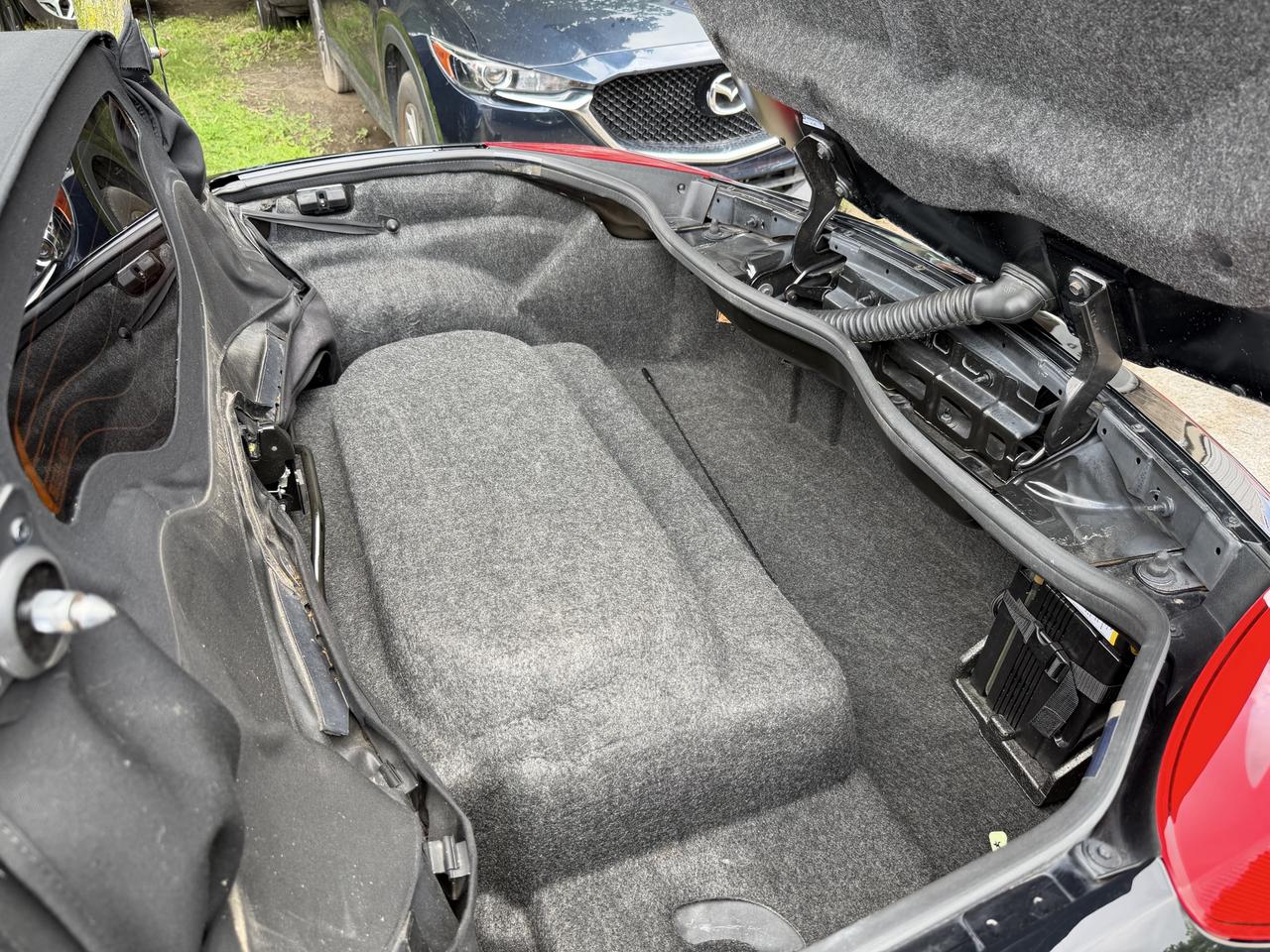 2008 Pontiac Solstice GXP!!! 5SPD, LEATHER, MONSOON AUDIO, POWER GROUP! - Photo #36