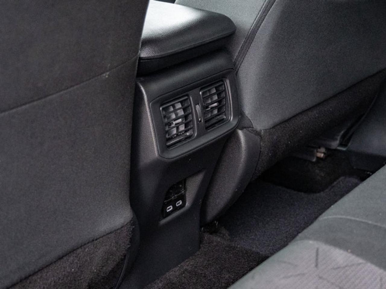 2024 Toyota RAV4 LE Photo