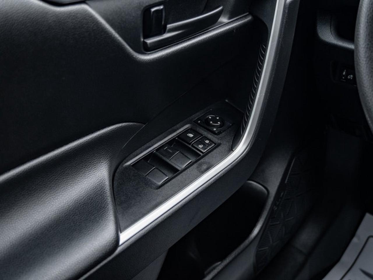 2024 Toyota RAV4 LE Photo