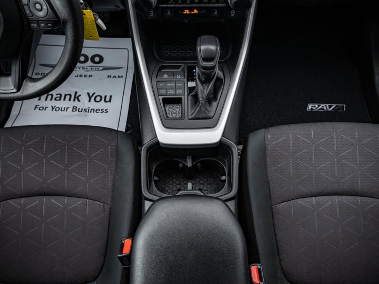 2024 Toyota RAV4 LE Photo