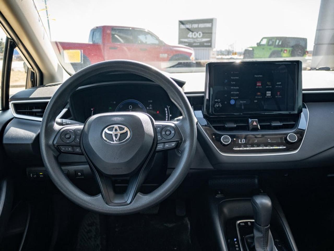 2023 Toyota Corolla Hybrid LE Photo2