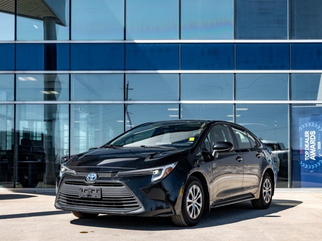 2023 Toyota Corolla Hybrid LE Photo