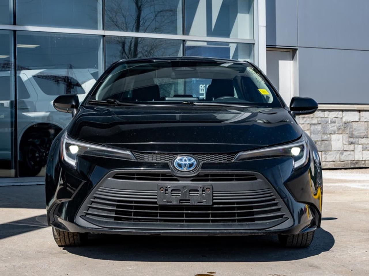 2023 Toyota Corolla Hybrid LE Photo