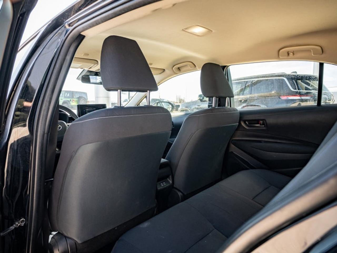 2023 Toyota Corolla Hybrid LE Photo