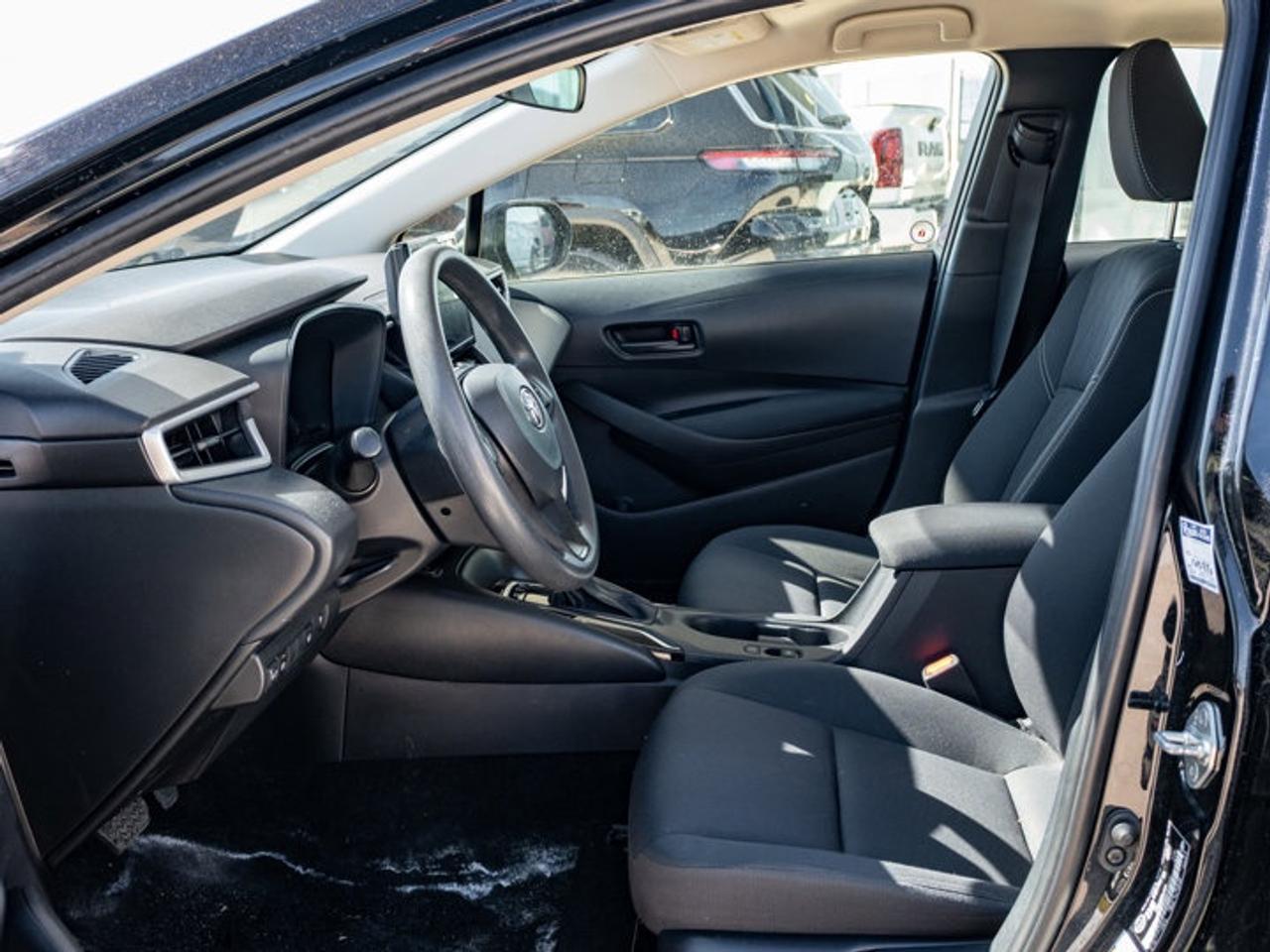 2023 Toyota Corolla Hybrid LE Photo