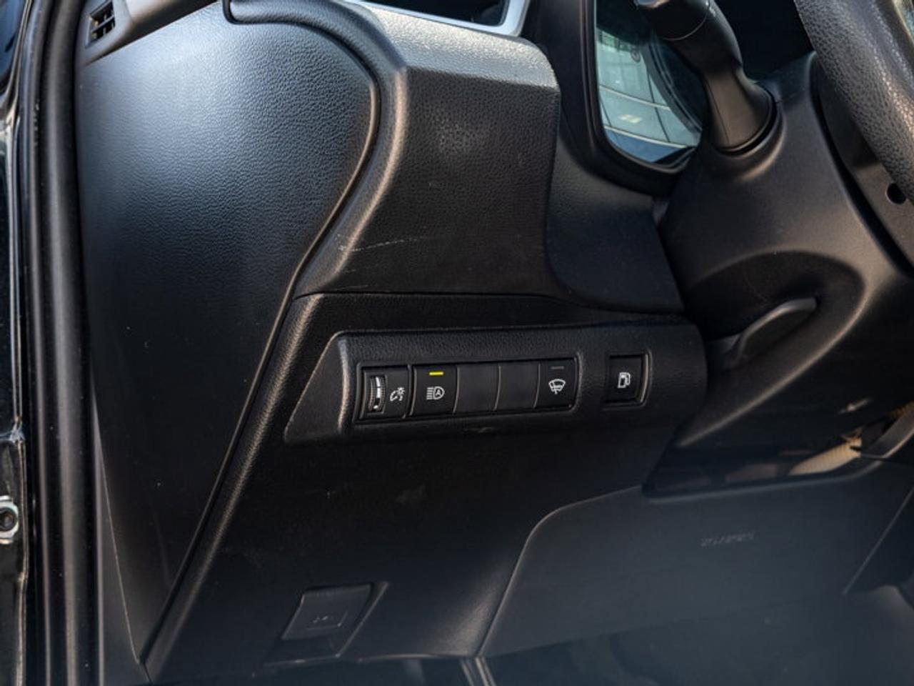 2023 Toyota Corolla Hybrid LE Photo