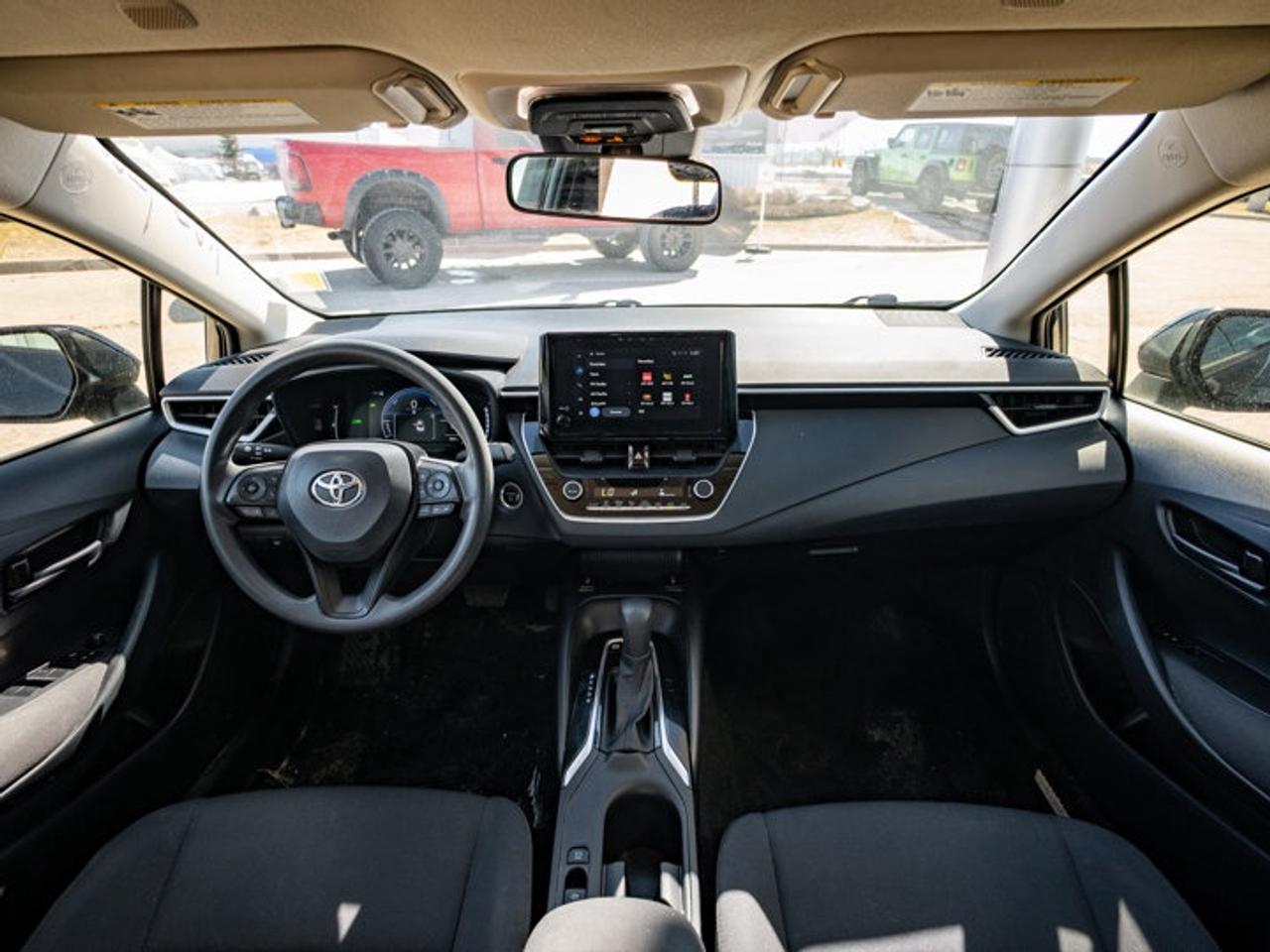 2023 Toyota Corolla Hybrid LE Photo