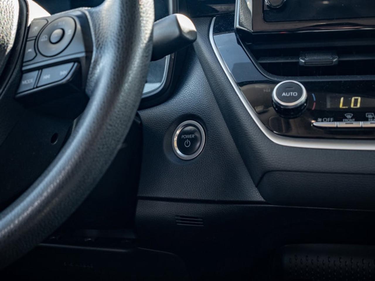 2023 Toyota Corolla Hybrid LE Photo