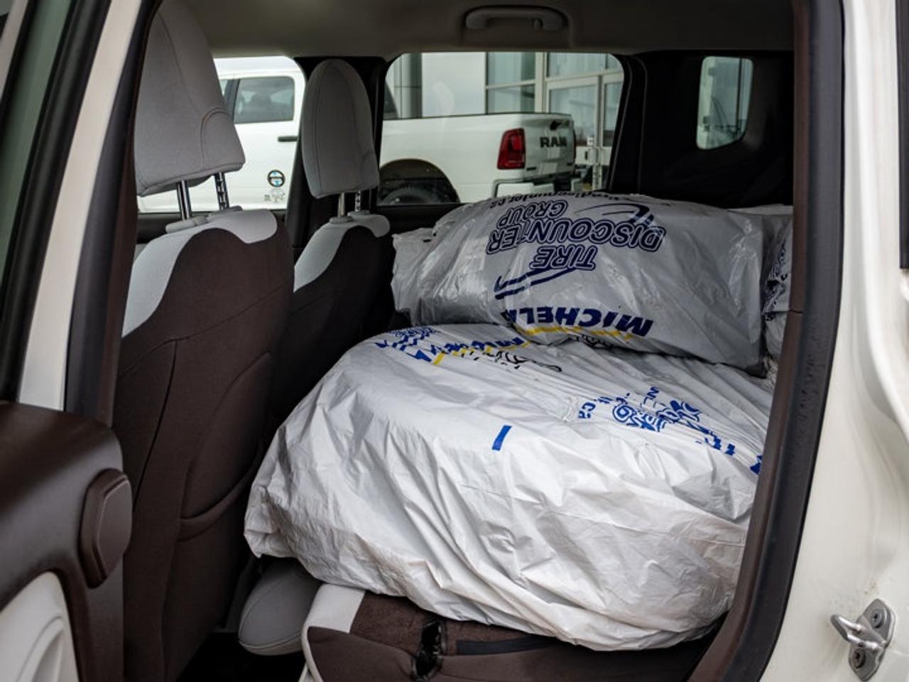 2015 Jeep Renegade North Photo