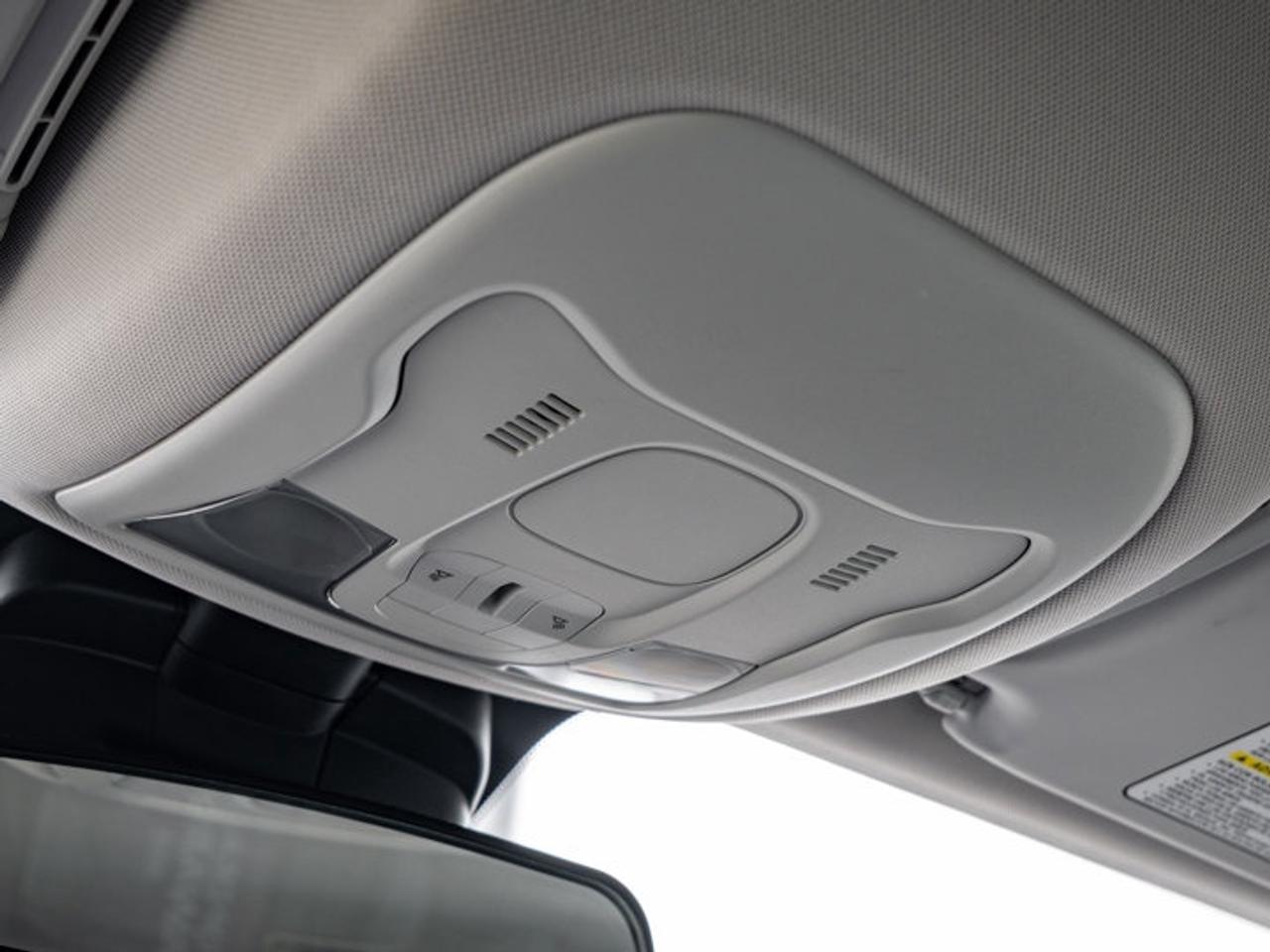 2015 Jeep Renegade North Photo