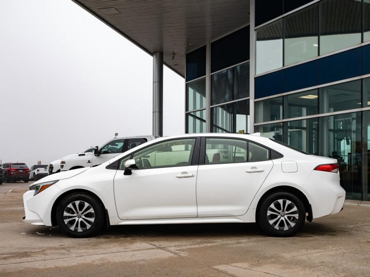 2023 Toyota Corolla Hybrid LE Photo4