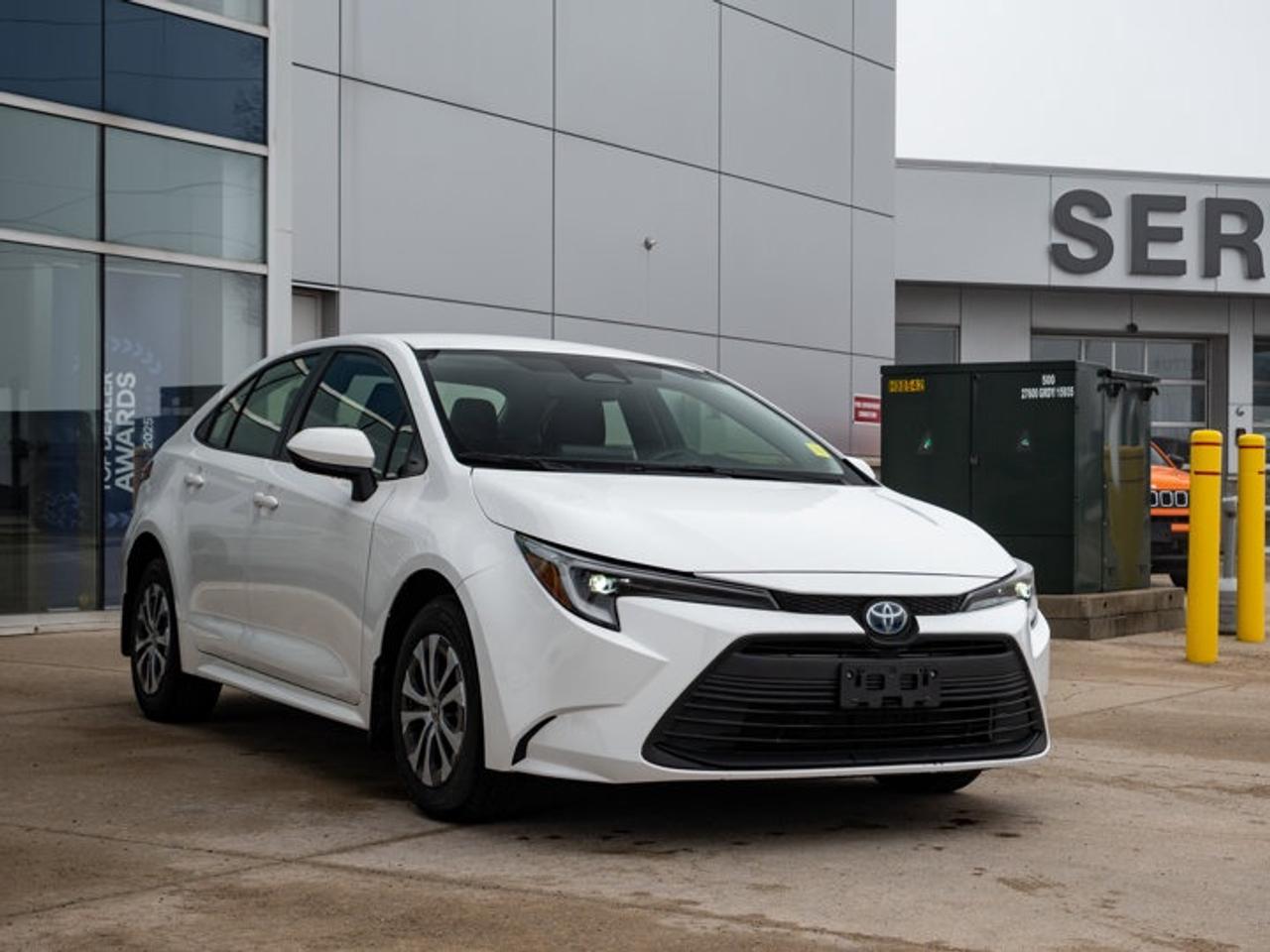 2023 Toyota Corolla Hybrid LE Photo