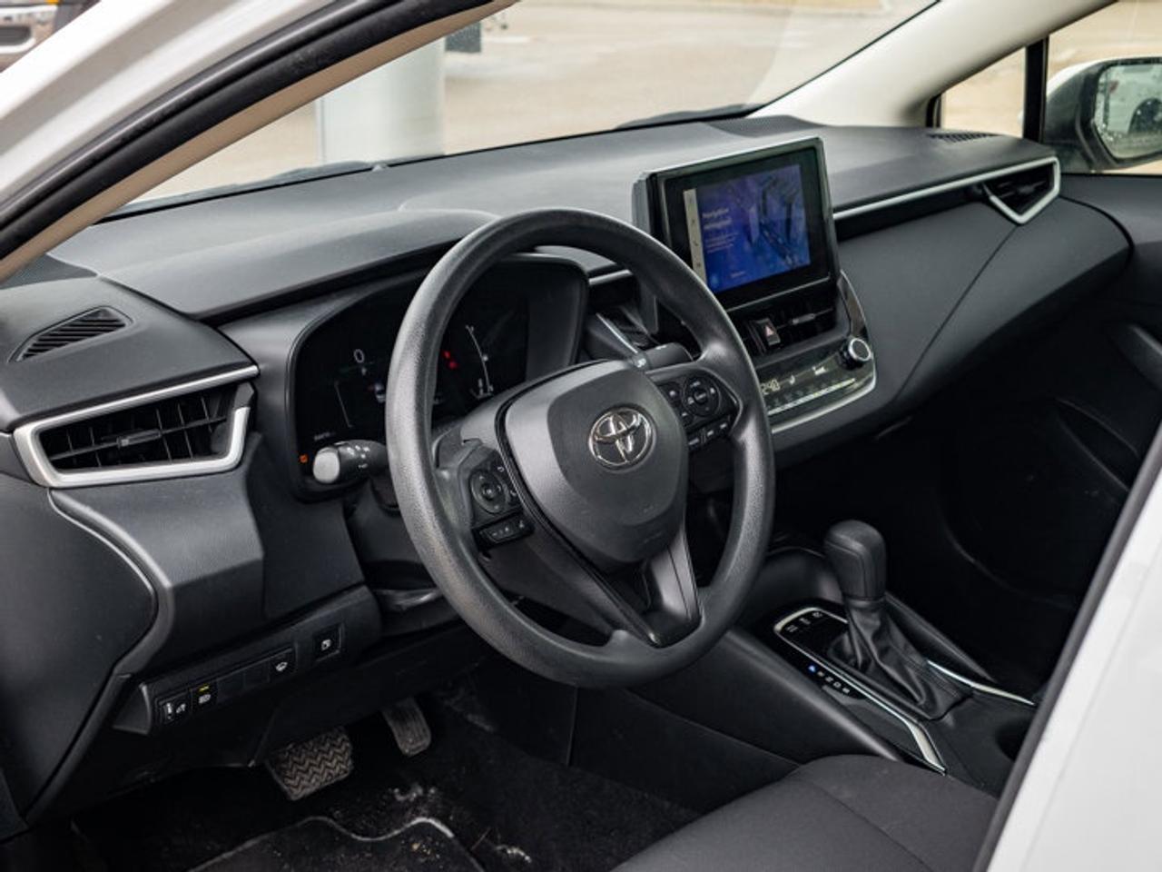 2023 Toyota Corolla Hybrid LE Photo