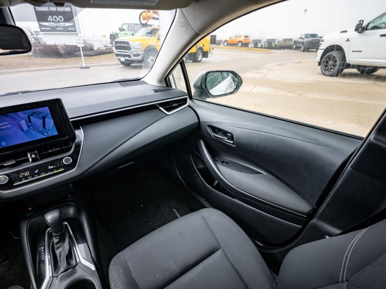 2023 Toyota Corolla Hybrid LE Photo