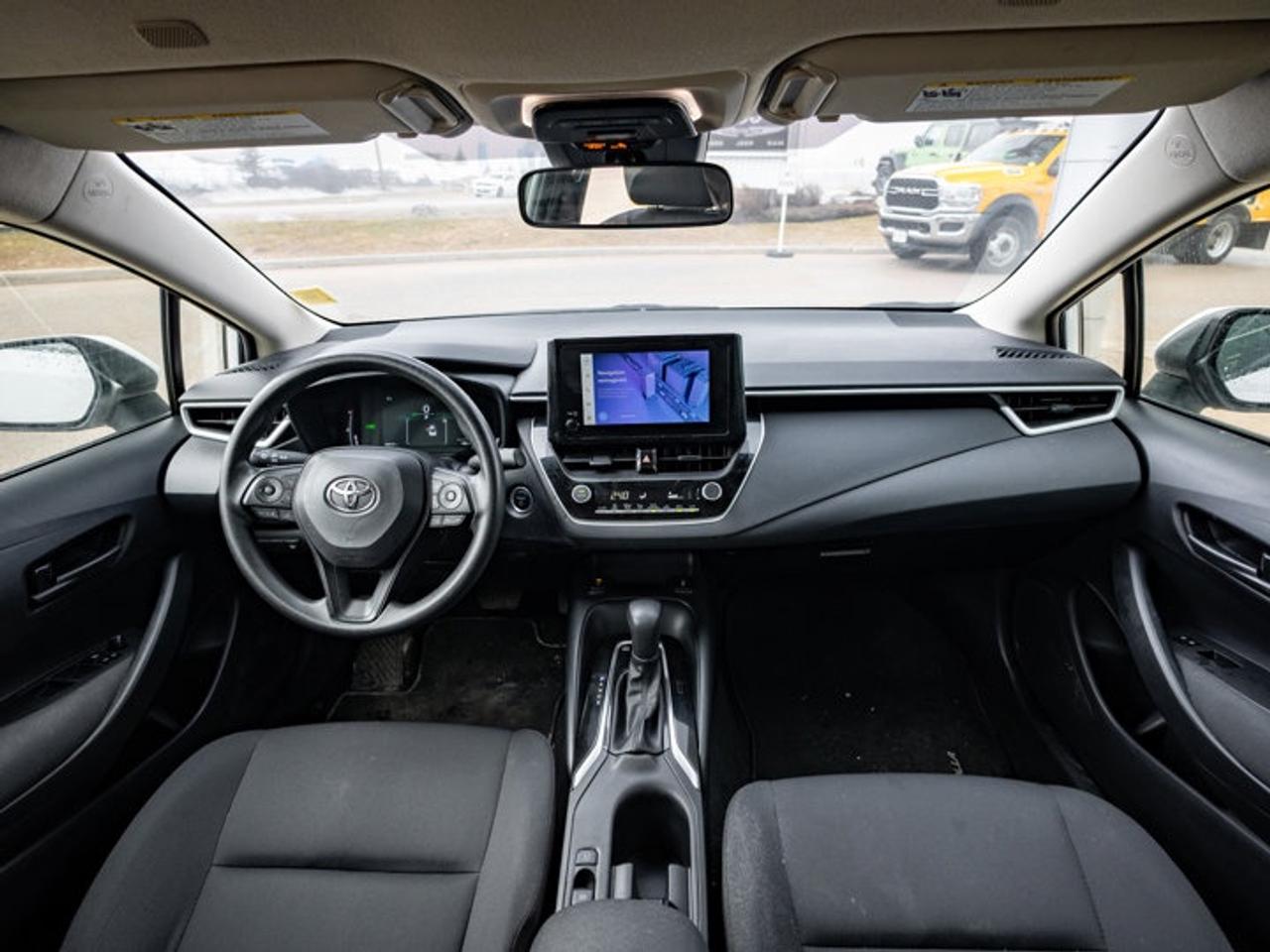 2023 Toyota Corolla Hybrid LE Photo