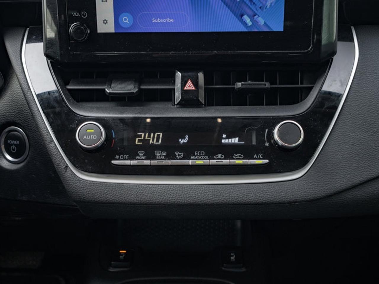 2023 Toyota Corolla Hybrid LE Photo