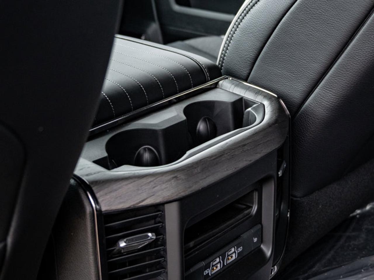 2026 RAM 3500 Limited Photo