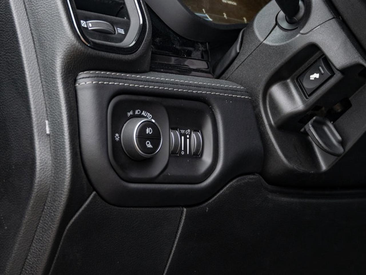2026 RAM 3500 Limited Photo