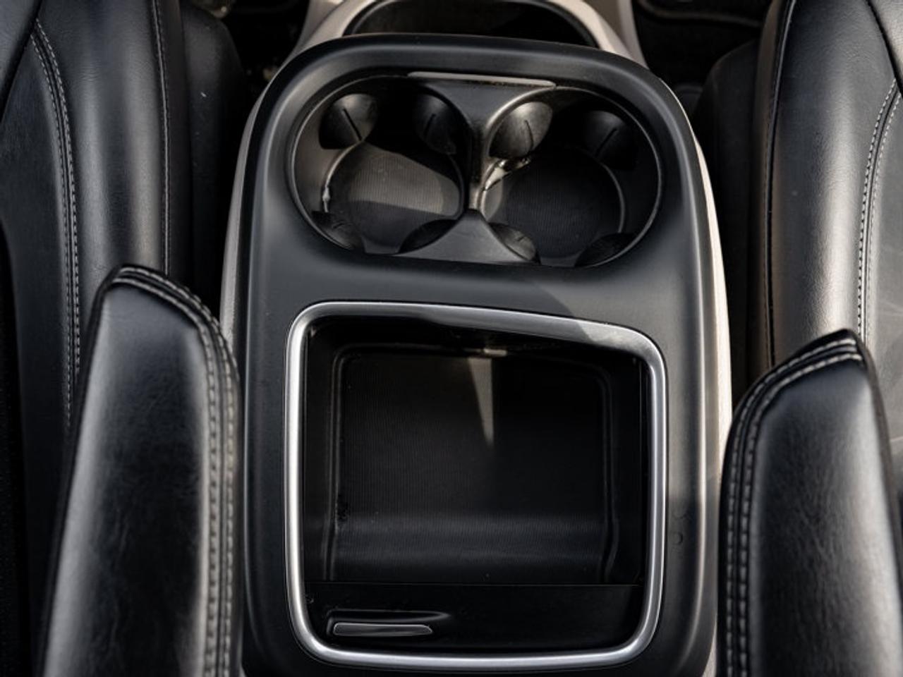 2023 Chrysler Pacifica Touring L Photo