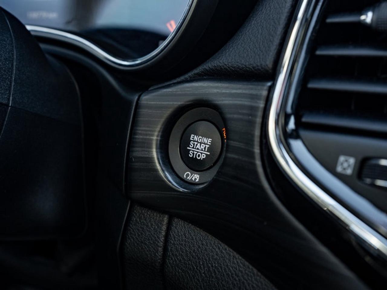 2021 Jeep Grand Cherokee Altitude Photo