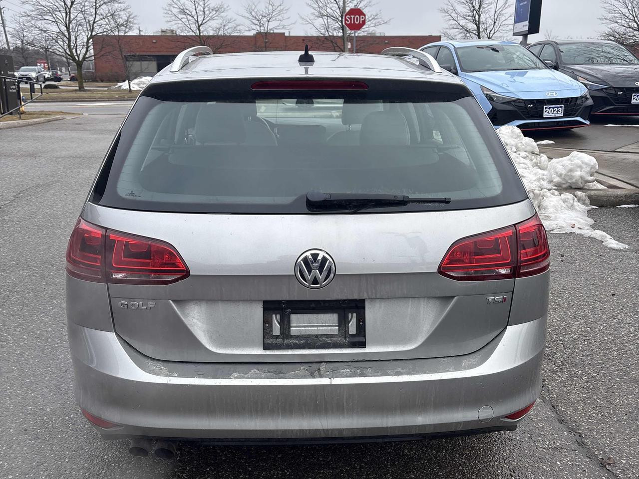 2016 Volkswagen Golf Highline AWD ONE OWNER, DEALER SERVICED!! CLEAN!! Photo