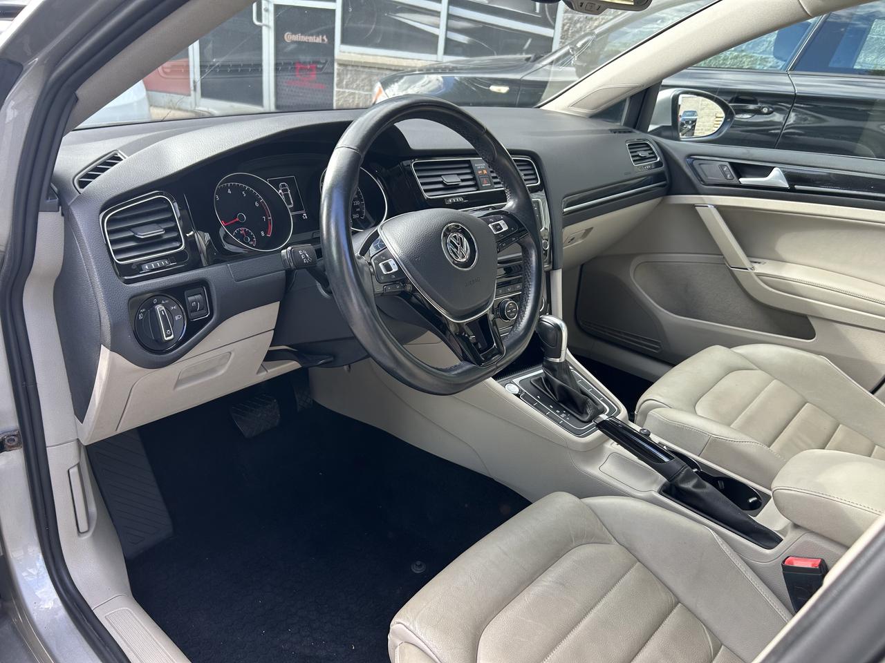 2016 Volkswagen Golf Highline!! ONE OWNER, DEALER SERVICED!! CLEAN!! Photo