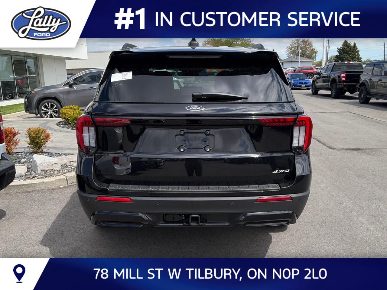 2026 Ford Explorer ST-Line 4WD Photo3