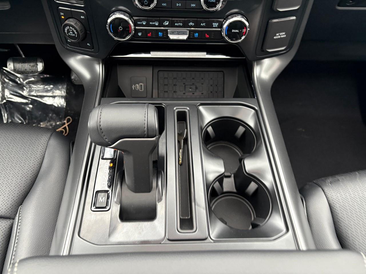 2026 Ford F-150 Lariat 4WD SuperCrew 5.5' Box Photo