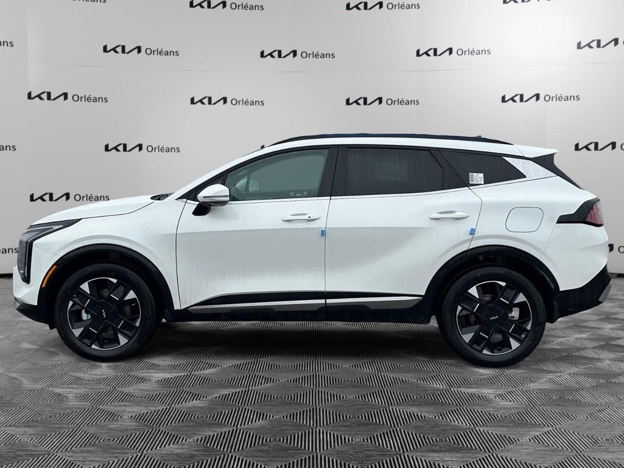 2026 Kia Sportage Hybrid SX AWD w/Red Interior Photo