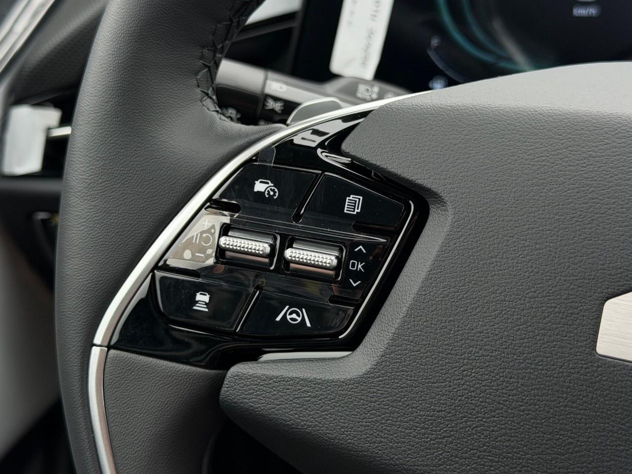 2026 Kia NIRO EX FWD Photo