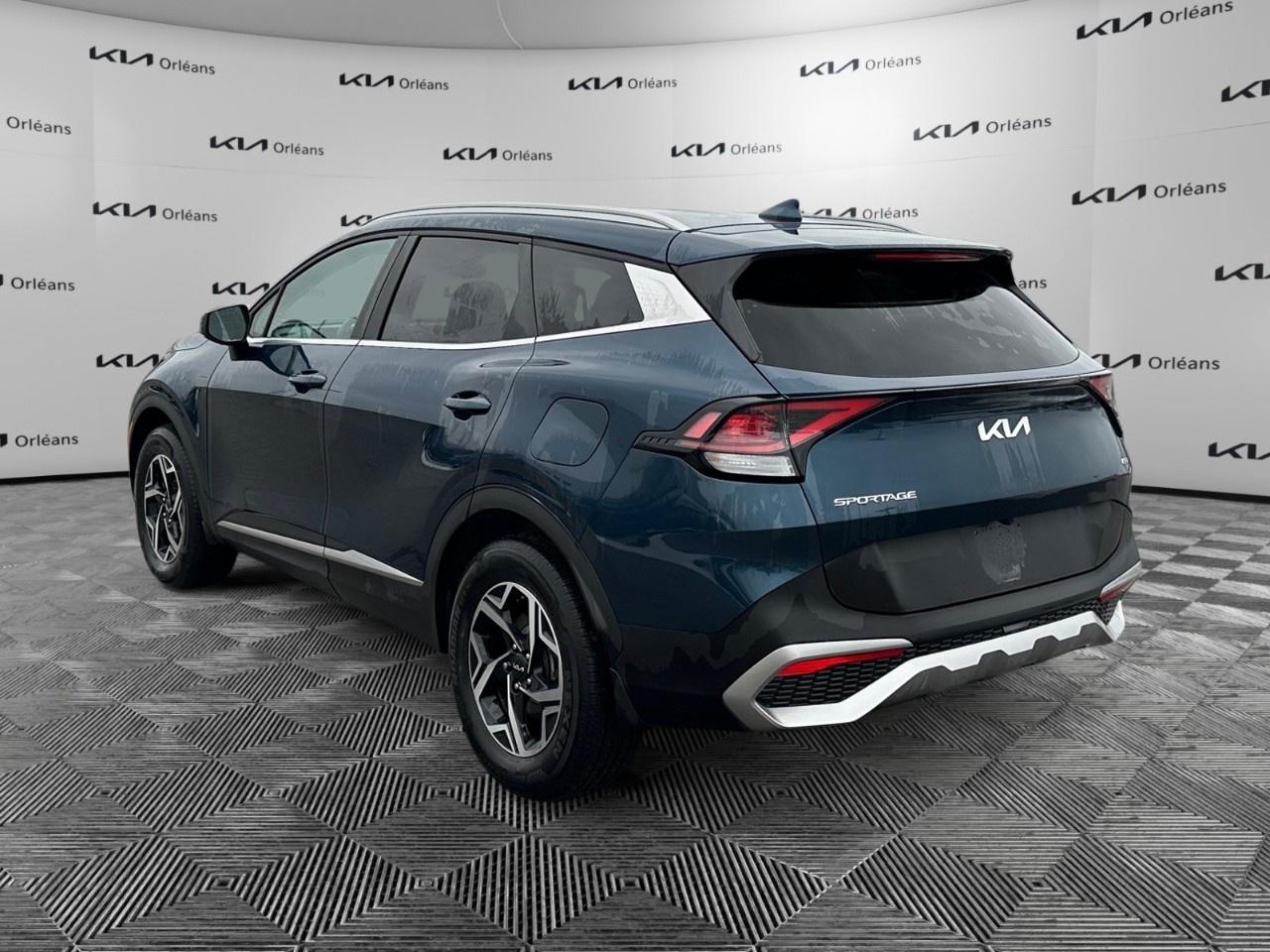 2023 Kia Sportage LX AWD Photo4