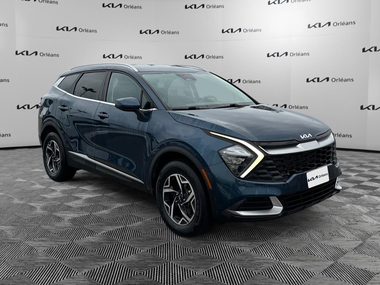 2023 Kia Sportage LX AWD Photo2