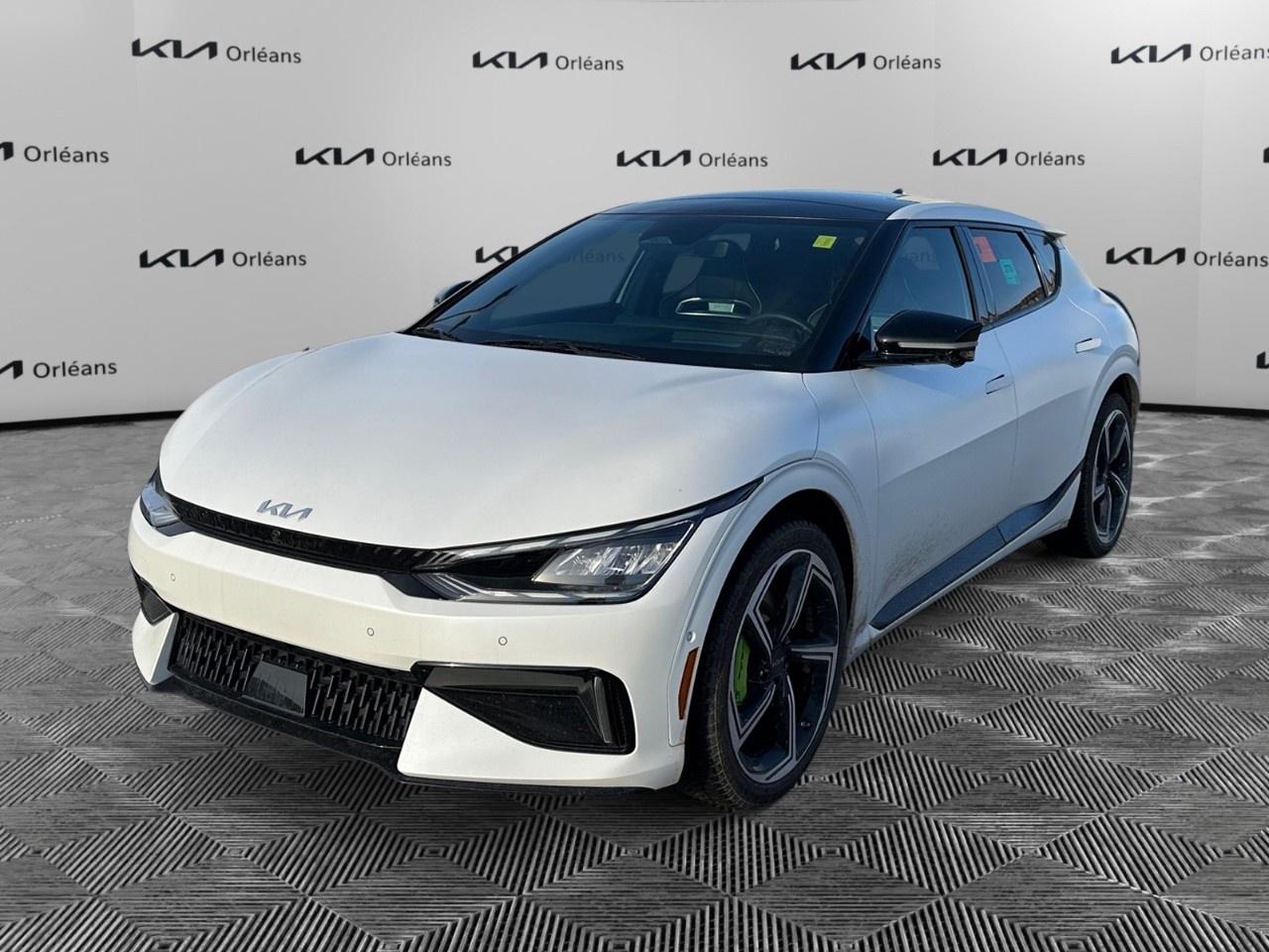 <p>WE ACCEPT ALL MAKE AND MODEL TRADE IN VEHICLES. JUST WANT TO <a href=https://app.openlane.ca/trade-in?token=KIA417-307c4788-1bf7-499a-84ff-65e982f8fe8b rel=nofollow><strong>SELL YOUR CAR</strong></a>? WE BUY EVERYTHING!</p><p>Advertised pricing is only available with Orleans Kias financing promotion. <span style=color:rgb( 0 , 0 , 0 )>Cash purchases are subject to a $2000 Price adjustment.</span></p><p>Ask us for more details!</p><p>DISCLAIMER: Advertised pricing includes all fees. Licensing and HST not included in the price.</p><p>Vehicle pricing, incentives, options (including standard equipment), and technical specifications listed for this vehicle may not match the exact vehicle displayed. Please confirm with a sales representative the accuracy of this information </p>