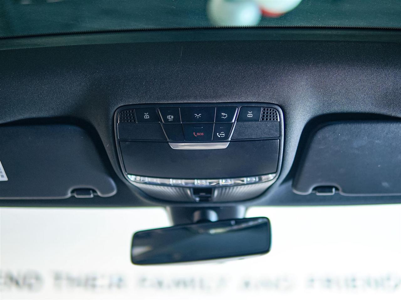 2020 Mercedes-Benz C 300 4MATIC | AMG | NO ACCIDENTS | NAV | SUNROOF Photo
