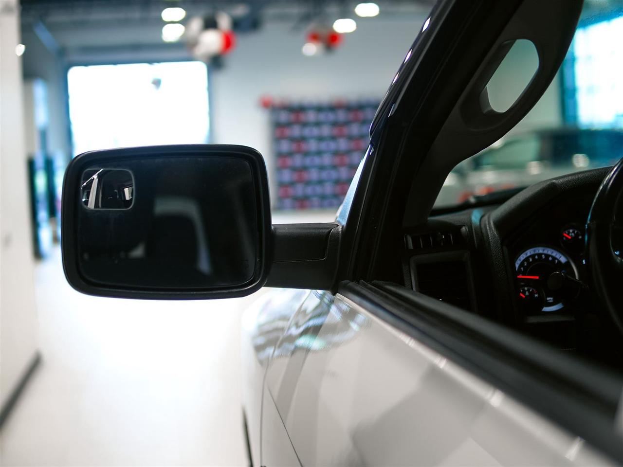 2021 RAM 1500 Classic CREW CAB | 4X4 | SXT PKG | SUB ZERO PKG | CONV PKG Photo