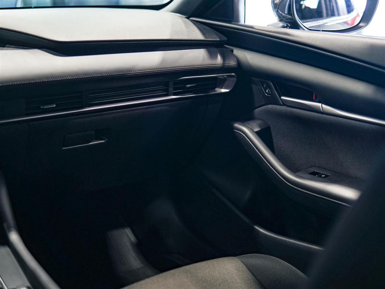 2025 Mazda MAZDA3 Sport GX | NO ACCIDENTS | ONE OWNER Photo