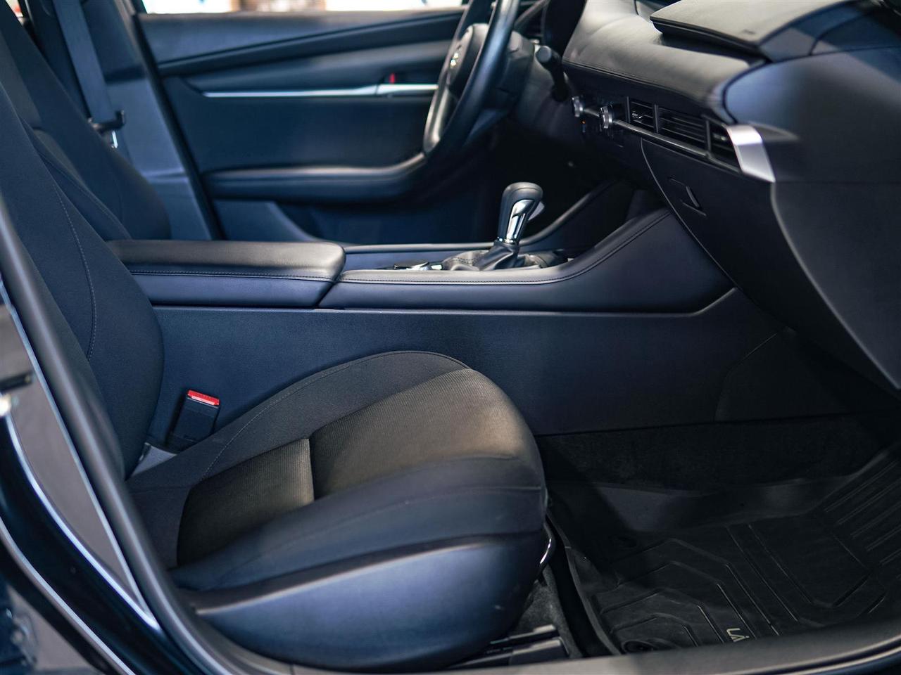 2025 Mazda MAZDA3 Sport GX | NO ACCIDENTS | ONE OWNER Photo