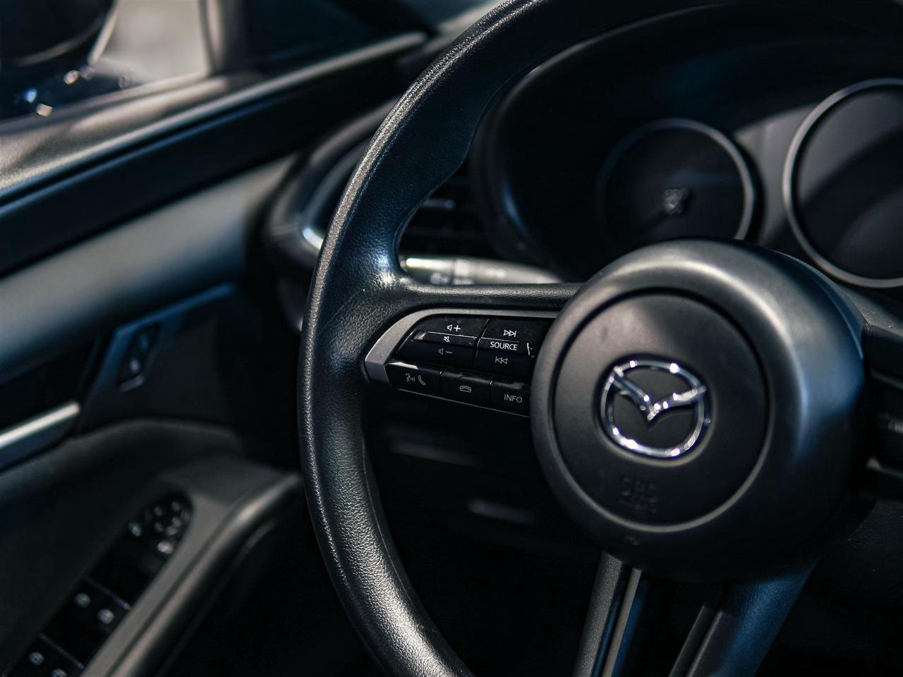 2025 Mazda MAZDA3 Sport GX | NO ACCIDENTS | ONE OWNER Photo