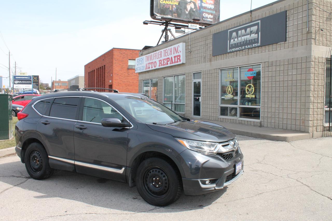 2019 Honda CR-V Touring Photo0