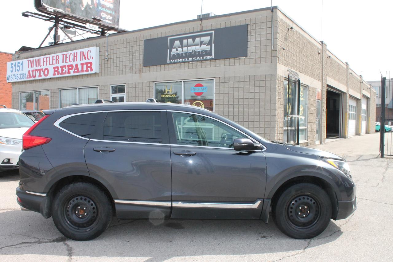 2019 Honda CR-V Touring Photo