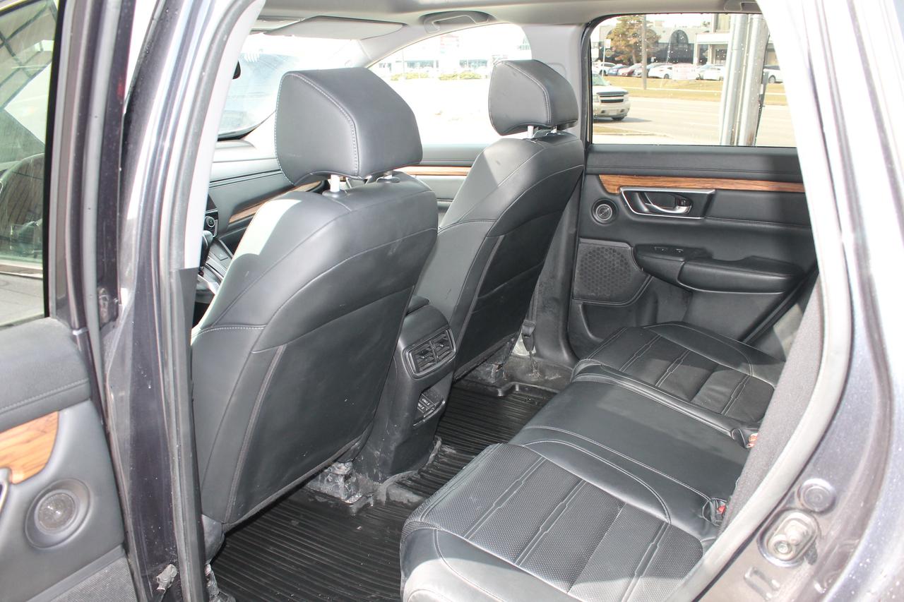 2019 Honda CR-V Touring Photo