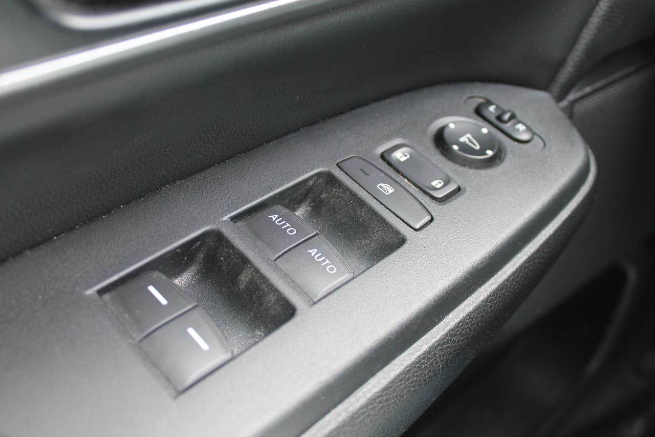 2019 Honda CR-V Touring Photo