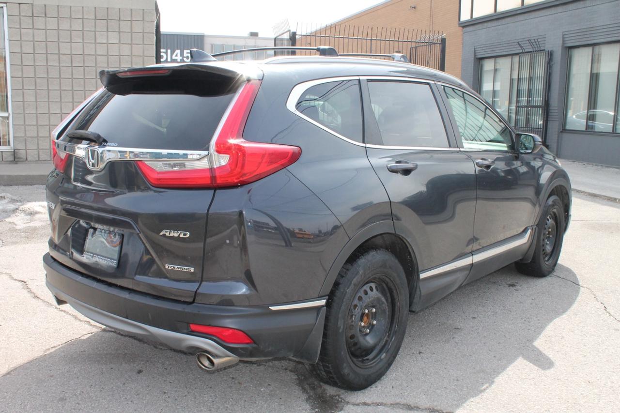 2019 Honda CR-V Touring Photo3