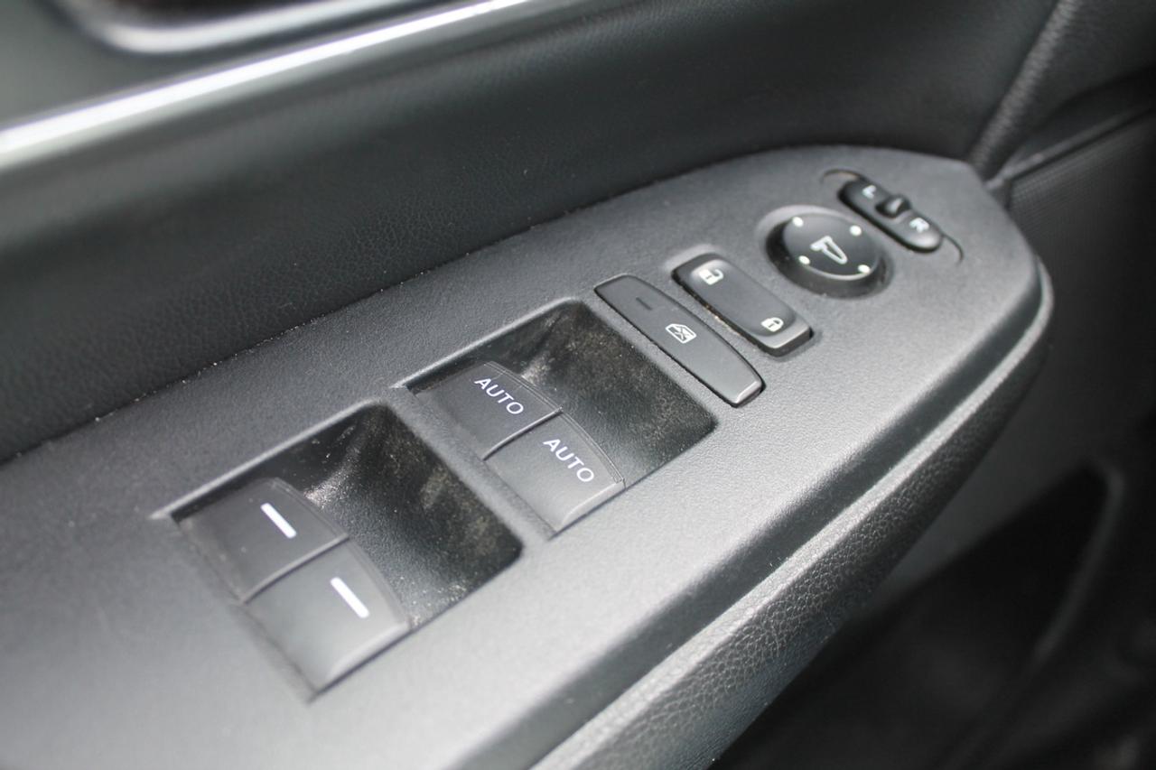 2019 Honda CR-V Touring Photo
