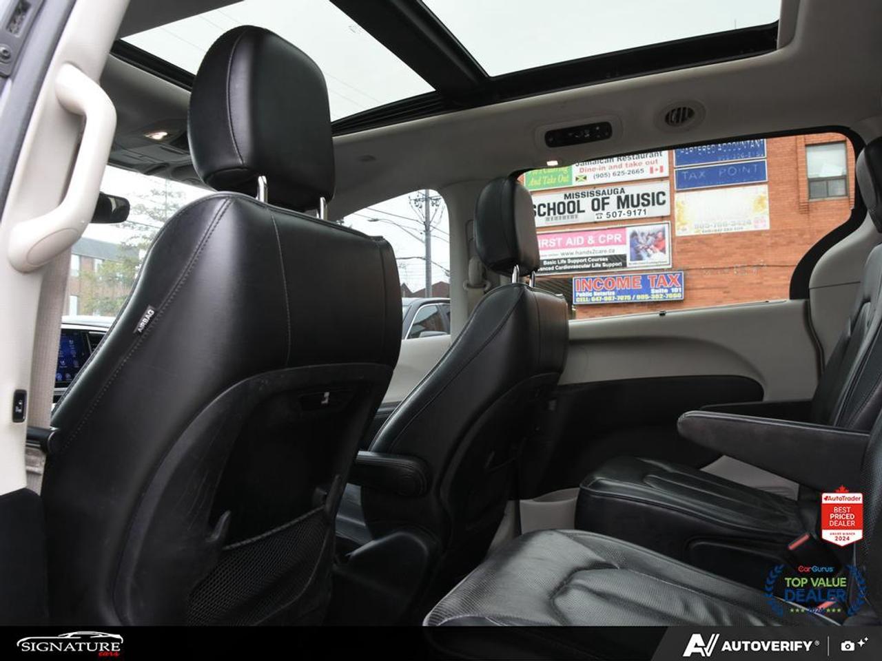 2017 Chrysler Pacifica Limited No Accident 360 Cam Leather Panoroof Photo